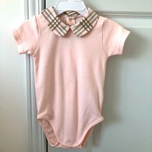 Burberry- baby girl diaper shirt with bib
